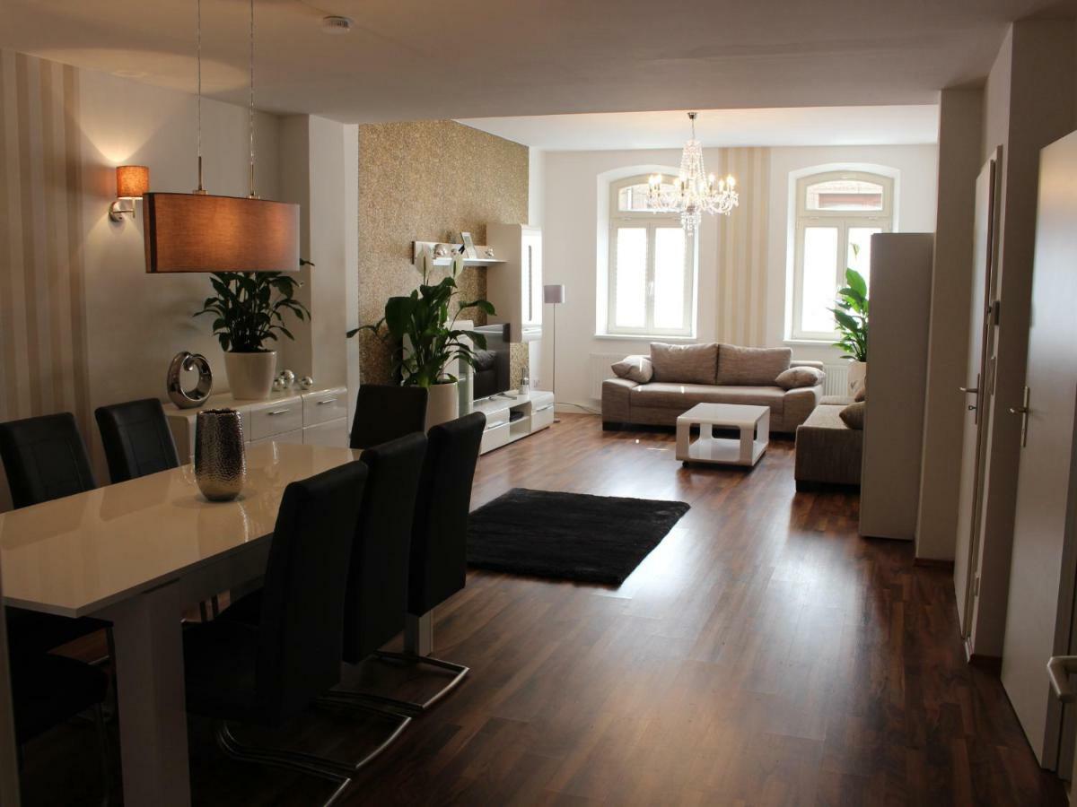 120 Qm. Noblehome Fürth Buitenkant foto